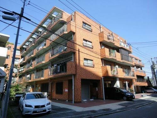 赤坂山愛マンションⅠ 5階建