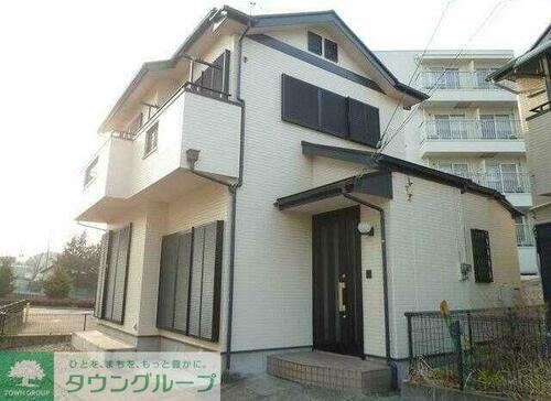 東京都八王子市左入町 2階建