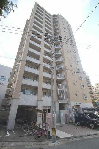 福岡県福岡市中央区警固１丁目 15階建