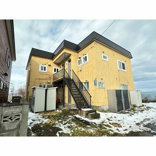 北海道小樽市朝里２丁目 2階建