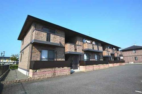 アイリスガーデン菰池　Ｃ棟 2階建
