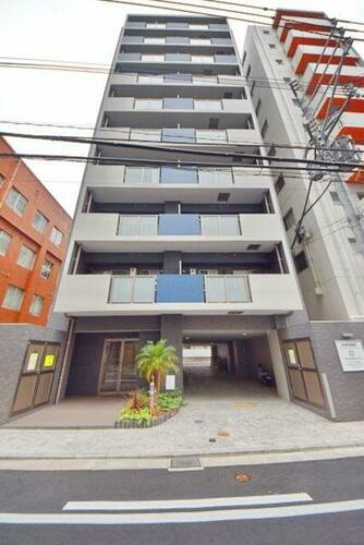 福岡県福岡市博多区千代１丁目 10階建