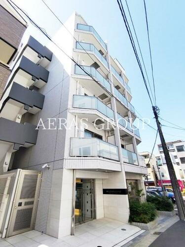 エストゥルース西横浜 6階建