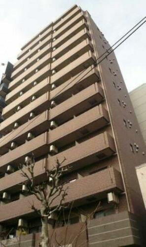 東京都港区芝１丁目 13階建