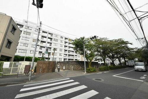 京王多摩川コーポラス 7階建