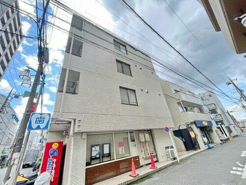 神奈川県川崎市中原区新丸子町 7階建