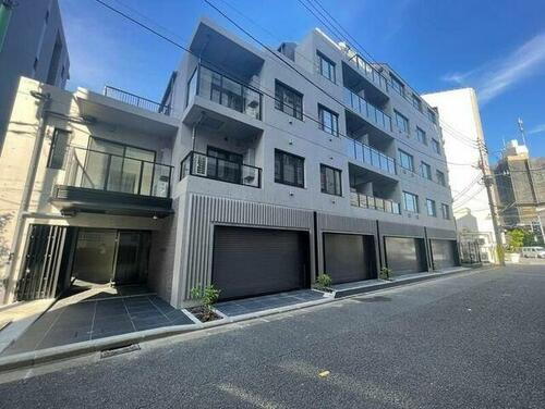 ルミーク千歳船橋 5階建