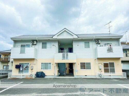 愛媛県松山市吉藤５丁目 賃貸アパート