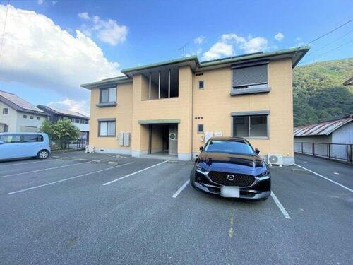 広島県府中市父石町 賃貸アパート