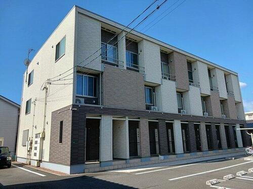 広島県福山市多治米町４丁目 3階建 築9年5ヶ月