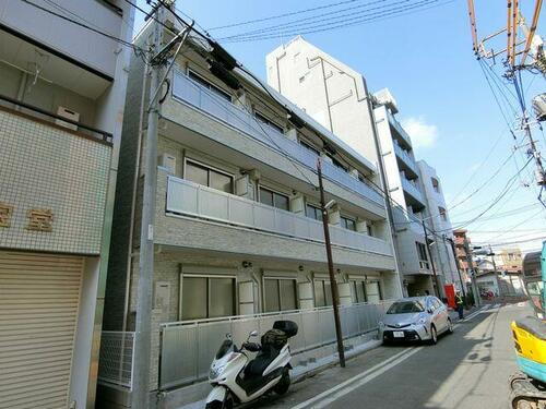 リブリ・グランパル川崎 3階建