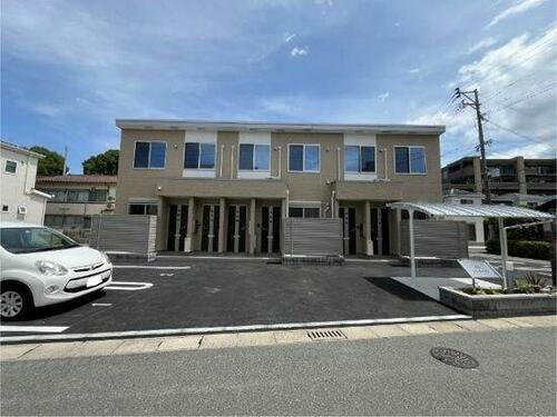 福岡県福岡市城南区友泉亭 2階建