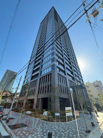 ＴＨＥ　ＣＲＯＳＳ　ＣＩＴＹ　ＴＯＷＥＲ