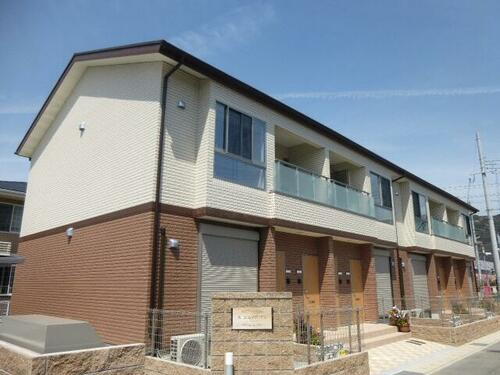 兵庫県姫路市大津区西土井 2階建