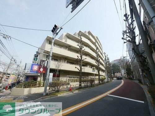 東京都板橋区志村３丁目 7階建