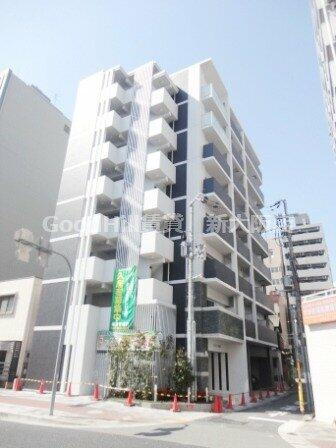 ＹＯＵ’ＳＩＩＩ番館 8階建