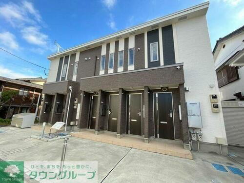 埼玉県鶴ヶ島市大字上広谷 2階建