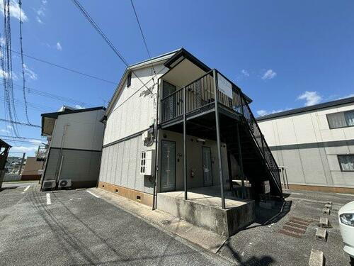メゾン澤田Ｆ棟 2階建