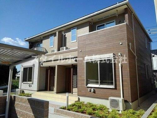リーヴプランタンⅡ　Ａ 2階建