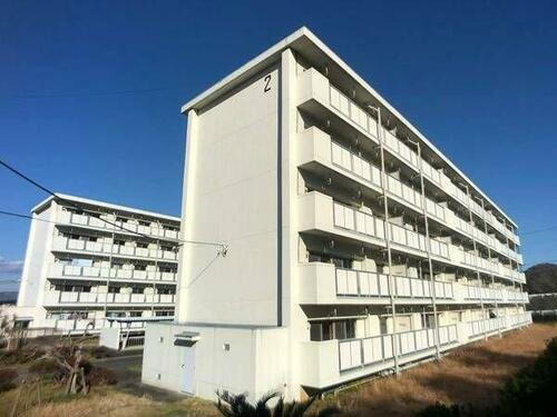徳島県吉野川市鴨島町上浦 5階建 築35年9ヶ月