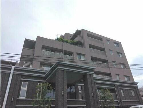 神奈川県横浜市港北区樽町４丁目 7階建