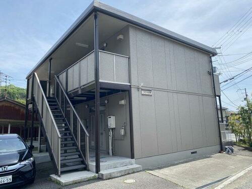 ベルハイム白国 2階建