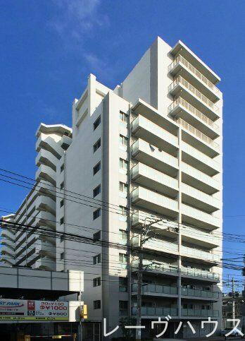 福岡県福岡市中央区白金１丁目 14階建