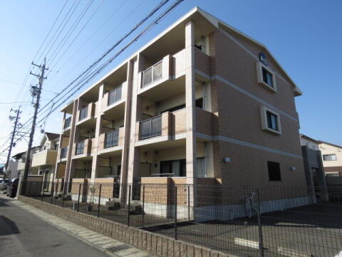 グランドソレイユ 3階建