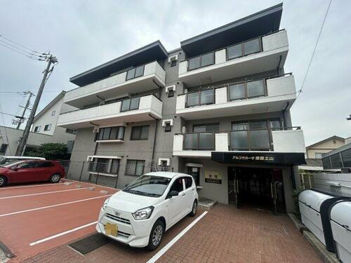 アルコ・ラ・カーサ姫路土山 4階建