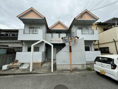 アーバン城見 2階建