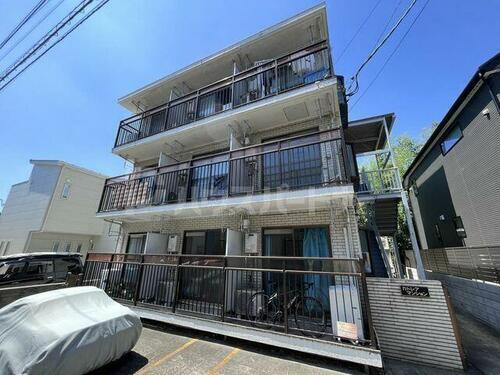 千葉県松戸市上本郷 3階建