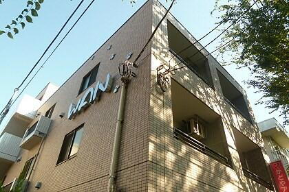 東京都府中市府中町１丁目 3階建