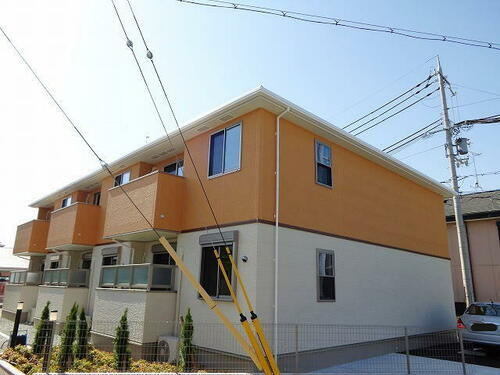 兵庫県明石市沢野３丁目 2階建