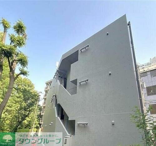 東京都三鷹市上連雀１丁目 3階建