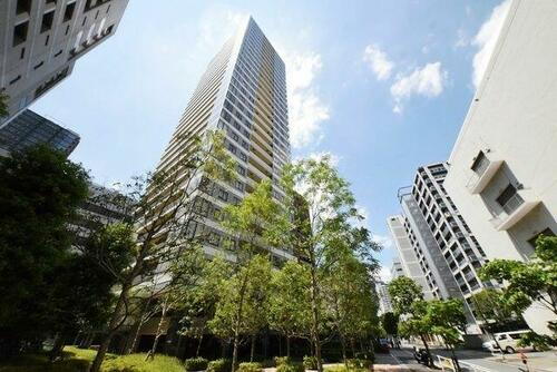 東京都港区芝浦４丁目 地上30階地下3階建
