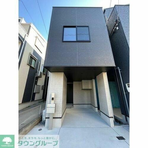 神奈川県川崎市川崎区浜町１丁目 3階建
