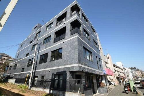 ハイムカズ 4階建