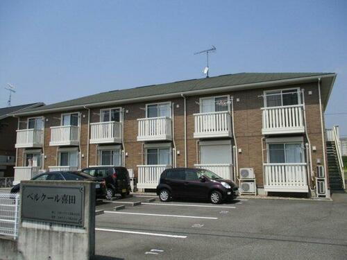 ベルクール喜田 2階建
