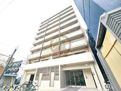 大阪府大阪市北区長柄東３丁目 9階建