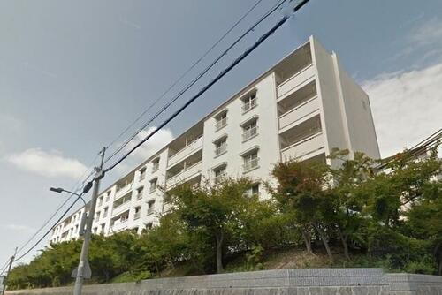 兵庫県神戸市東灘区渦森台２丁目 5階建