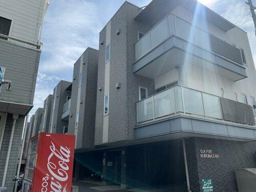 ＯＡ　ＦＬＡＴ車崎 3階建