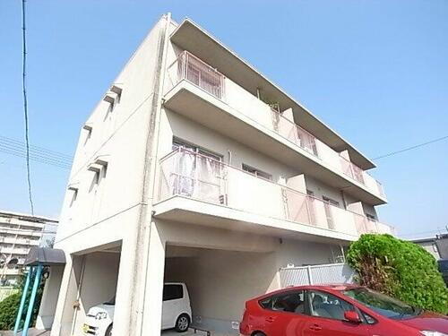 モダンアパートメント神戸宝塚Ⅰ 3階建