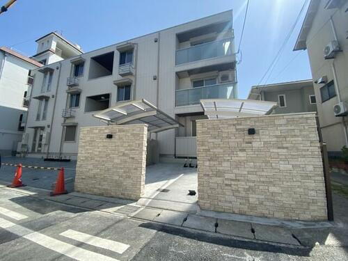 兵庫県神戸市東灘区本山中町２丁目 3階建 築4年5ヶ月