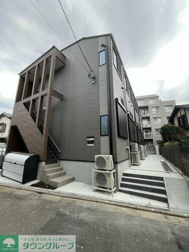 東京都板橋区前野町４丁目 2階建 