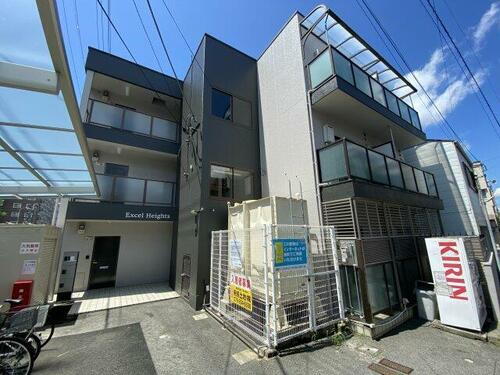 エクセルハイツ 3階建