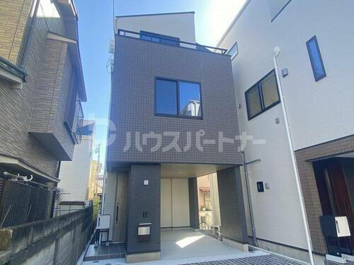 Ｋｏｌｅｔ西新井栄町 3階建