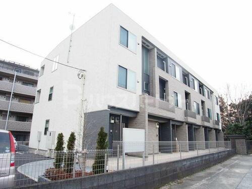 ウォーターラッド夏見台 3階建