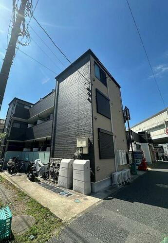 セレーナ神之木町 3階建