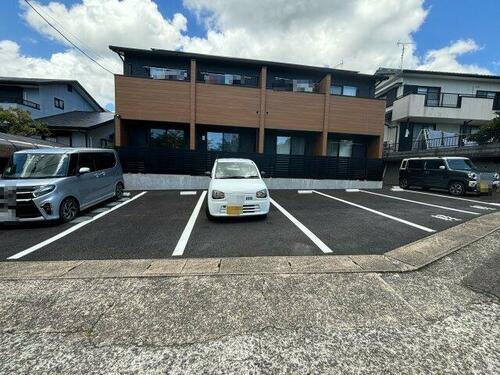 長崎県諫早市西栄田町 2階建 築1年11ヶ月