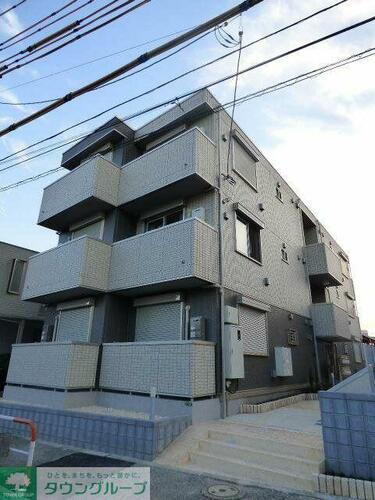 ソレアード 3階建